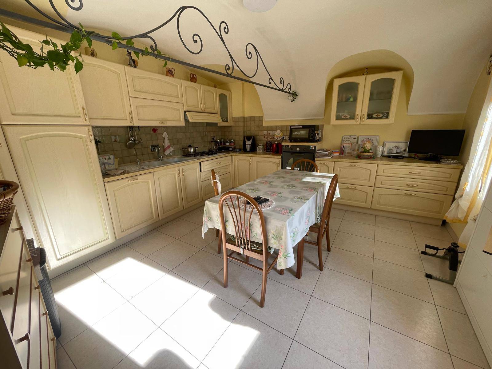 Appartamento in vendita a Ventimiglia, Trucco