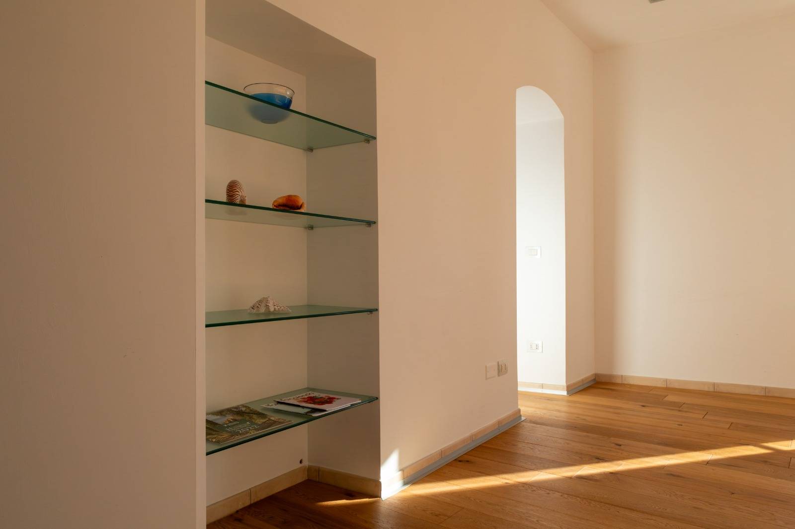 Appartamento in vendita a Ventimiglia, Mortola Inferiore e Superiore