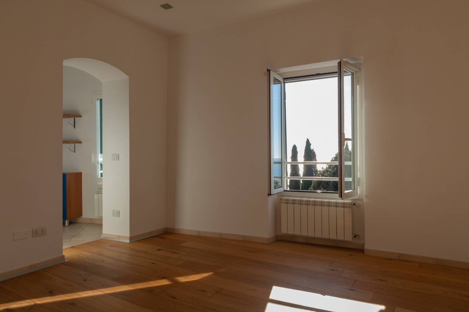 Appartamento in vendita a Ventimiglia, Mortola Inferiore e Superiore