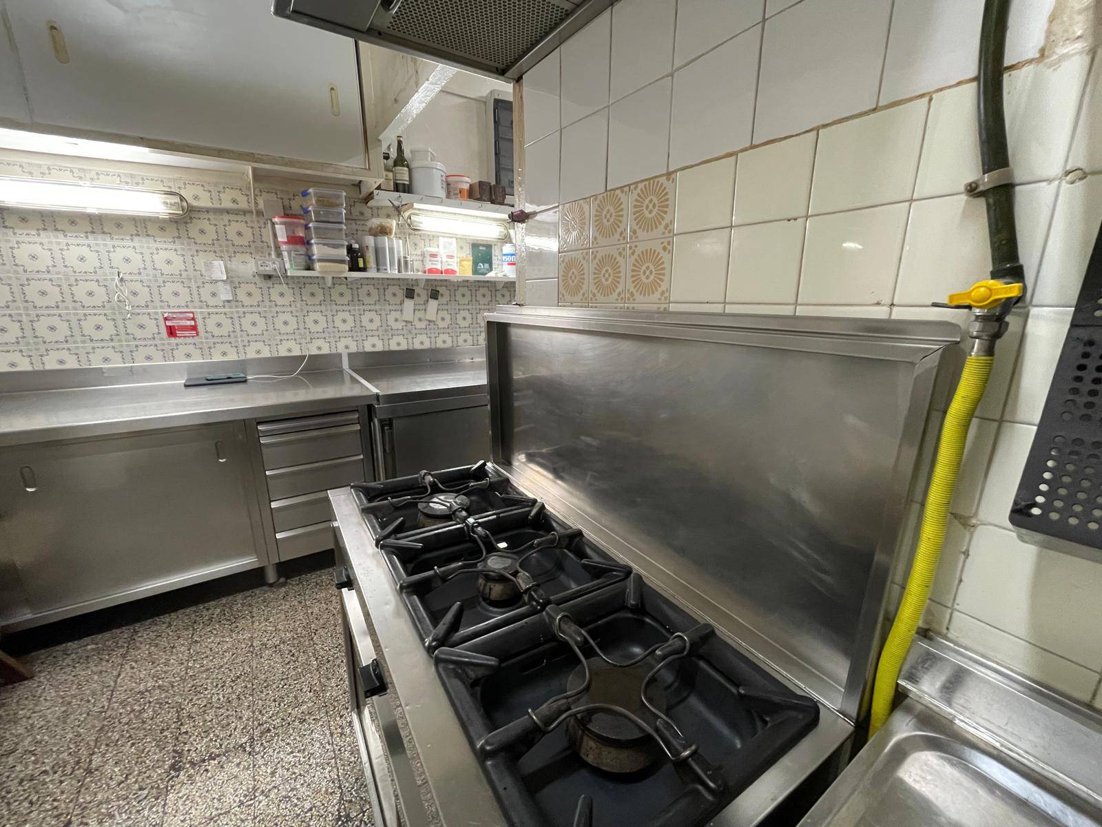 Attivit commerciale in vendita a Vallecrosia