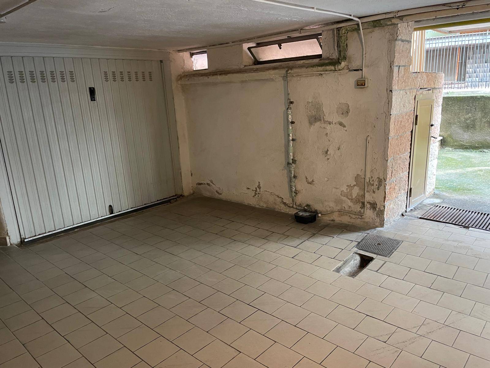 Box in vendita a Vallecrosia