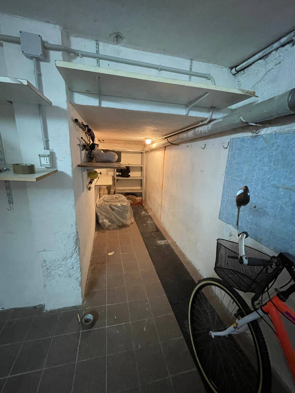 Box in vendita a Vallecrosia