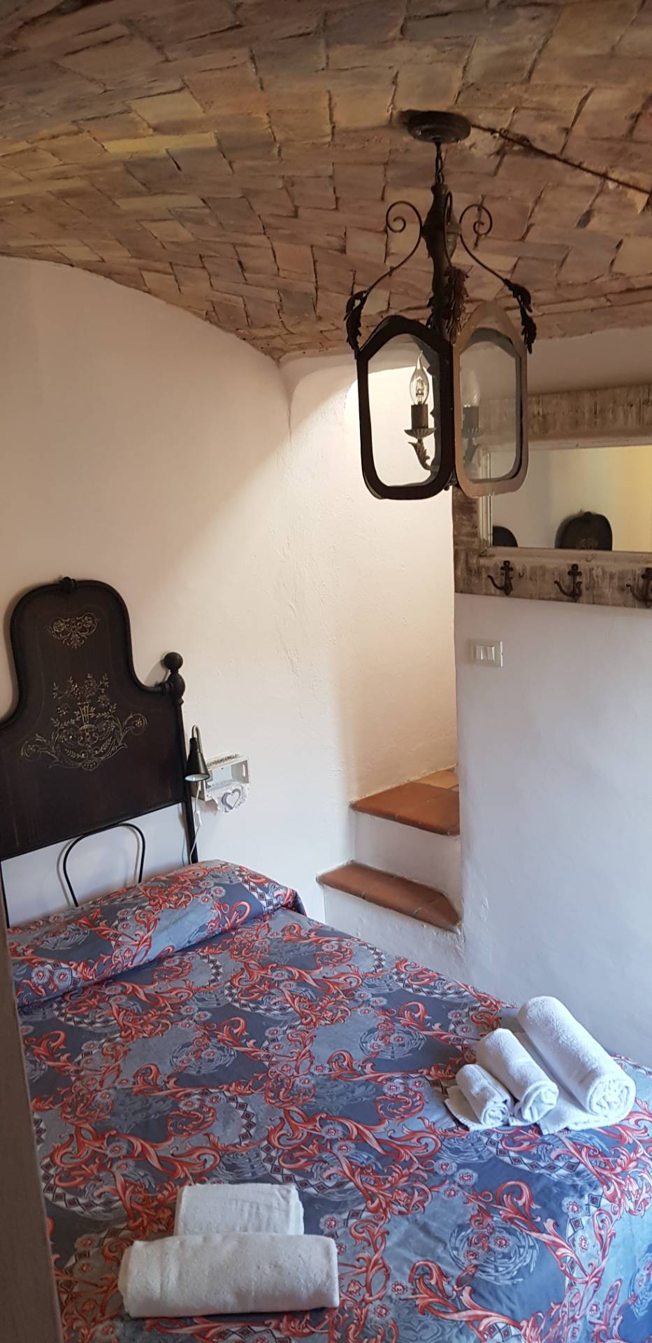 Abitazioni tipiche storiche in vendita a Dolceacqua