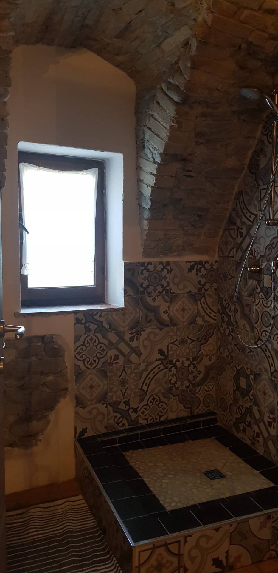 Abitazioni tipiche storiche in vendita a Dolceacqua