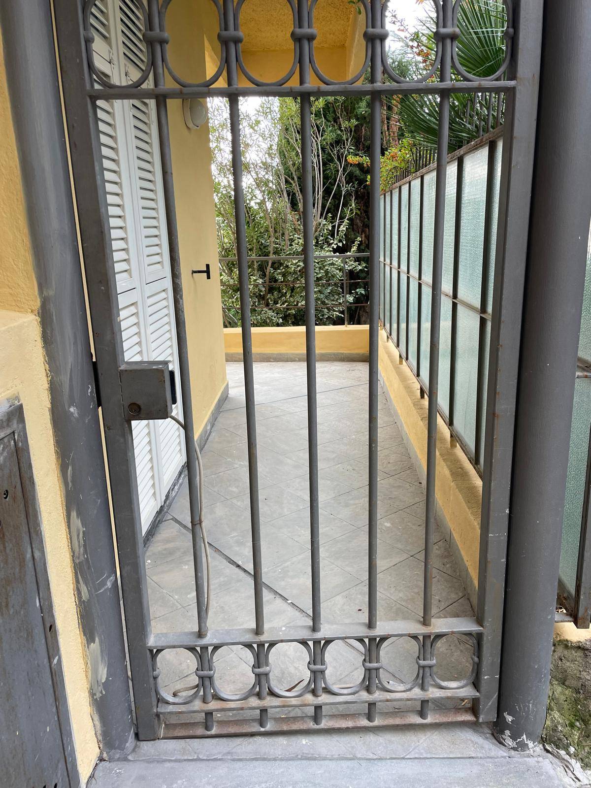 Appartamento in vendita a Ventimiglia, Mortola Inferiore e Superiore