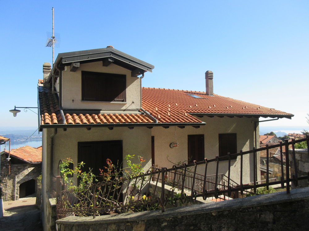 Casa indipendente in vendita a Stresa