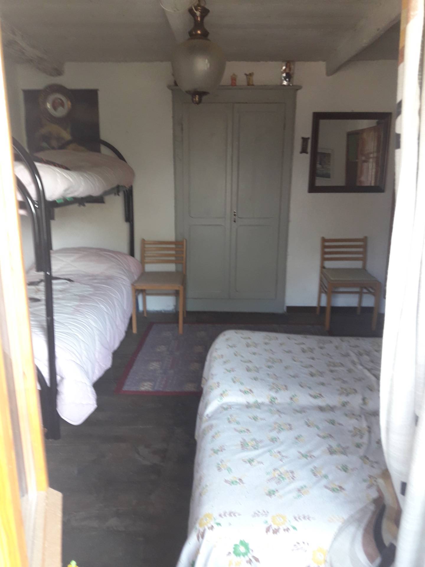 appartamento trilocale in vendita a Valle Cannobina