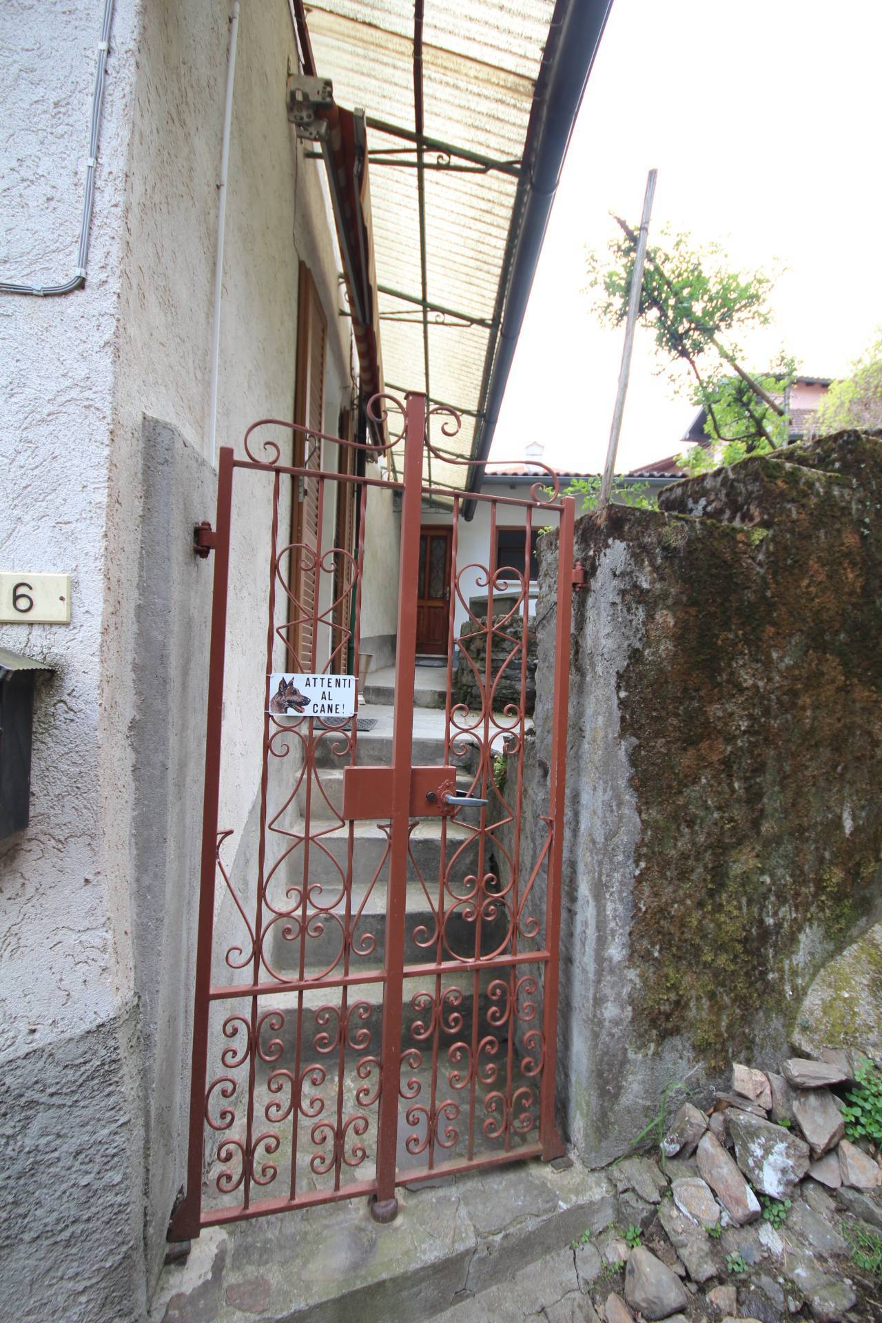 Casa in vendita a Cannobio, S.Agata