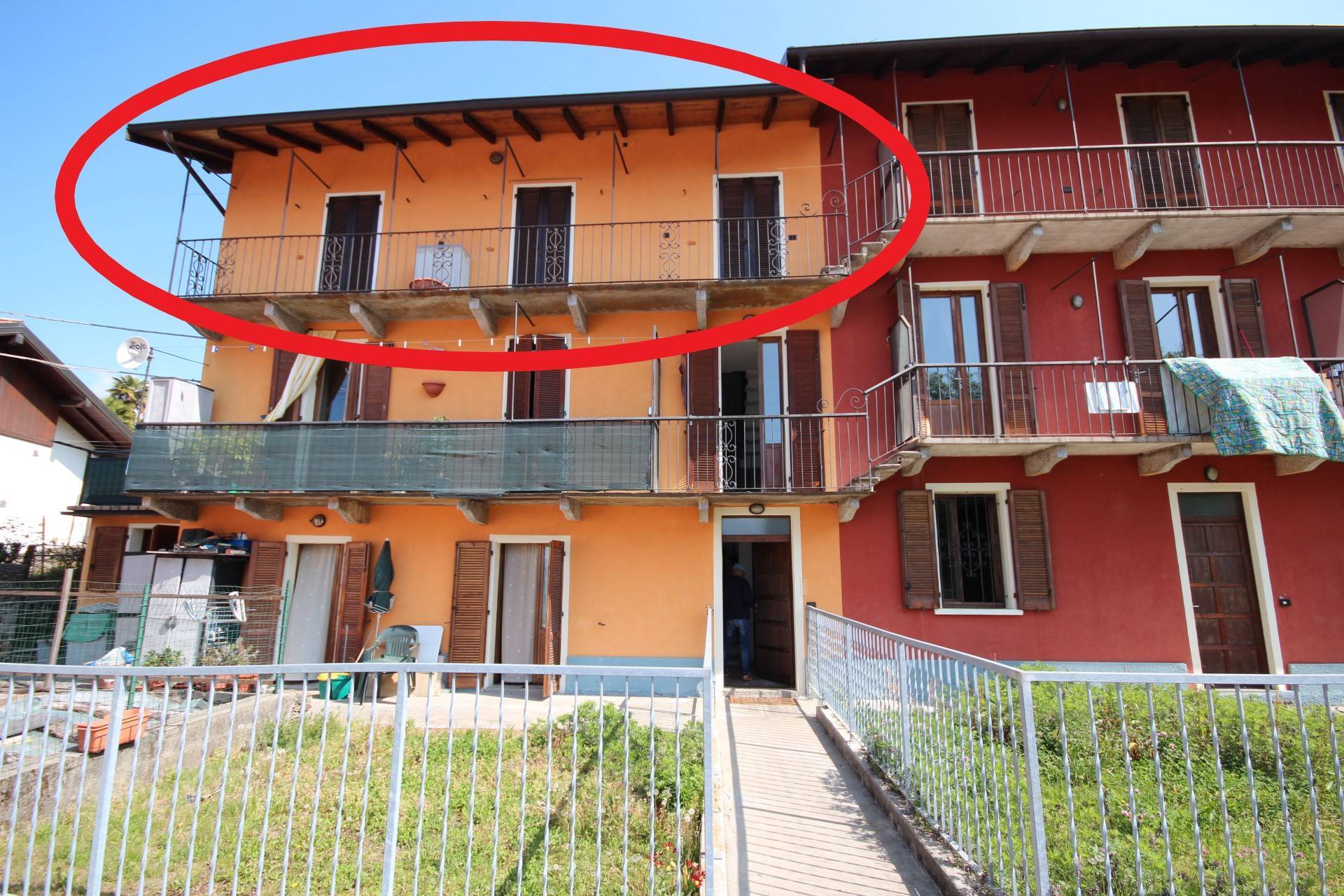 appartamento trilocale in vendita a Ghiffa, Cargiago