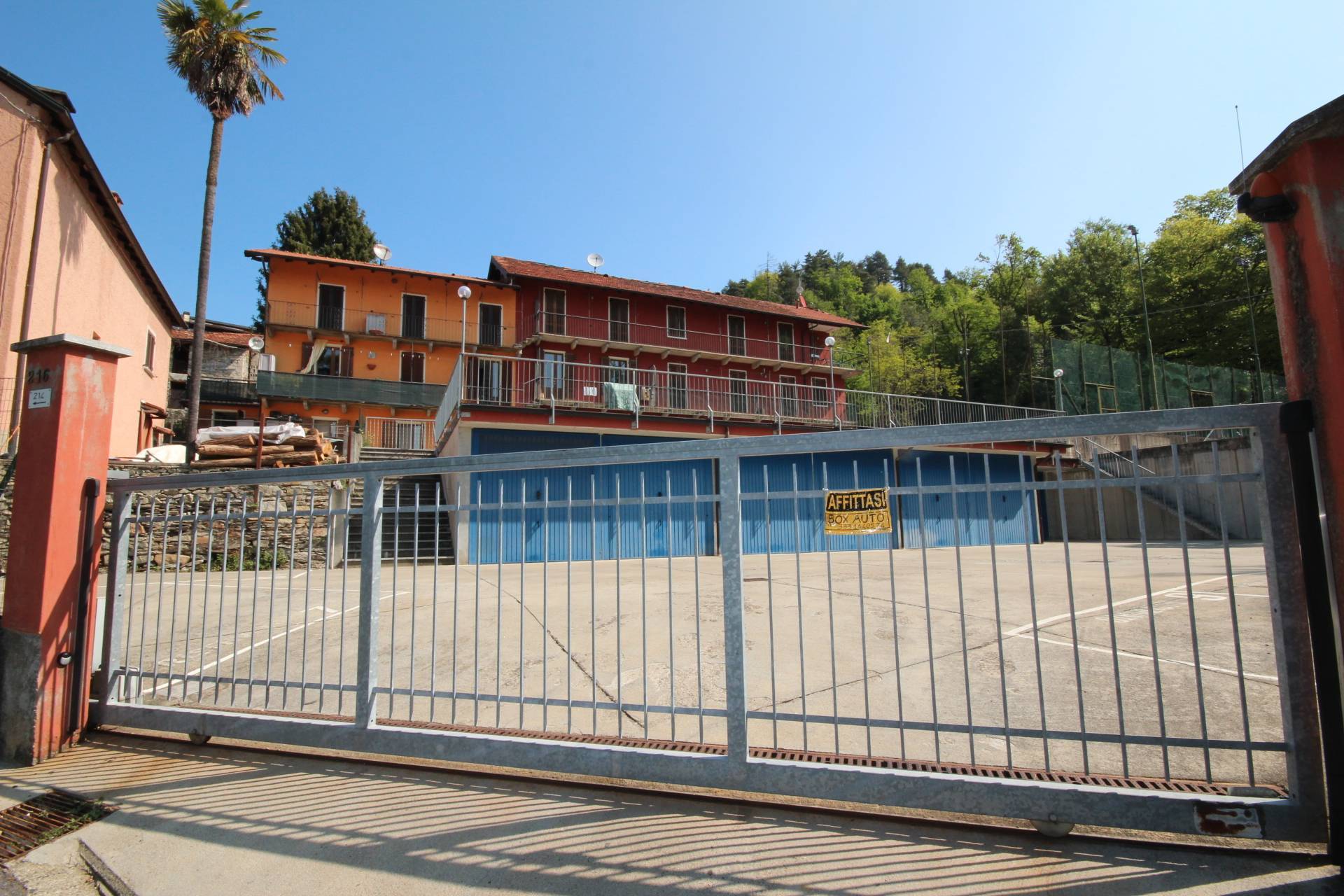 appartamento trilocale in vendita a Ghiffa, Cargiago