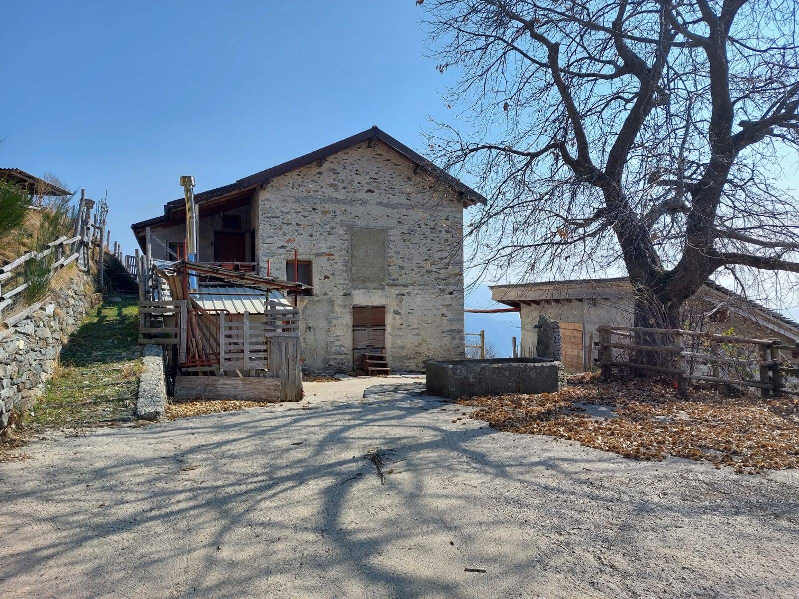 Casa in vendita a Cannobio