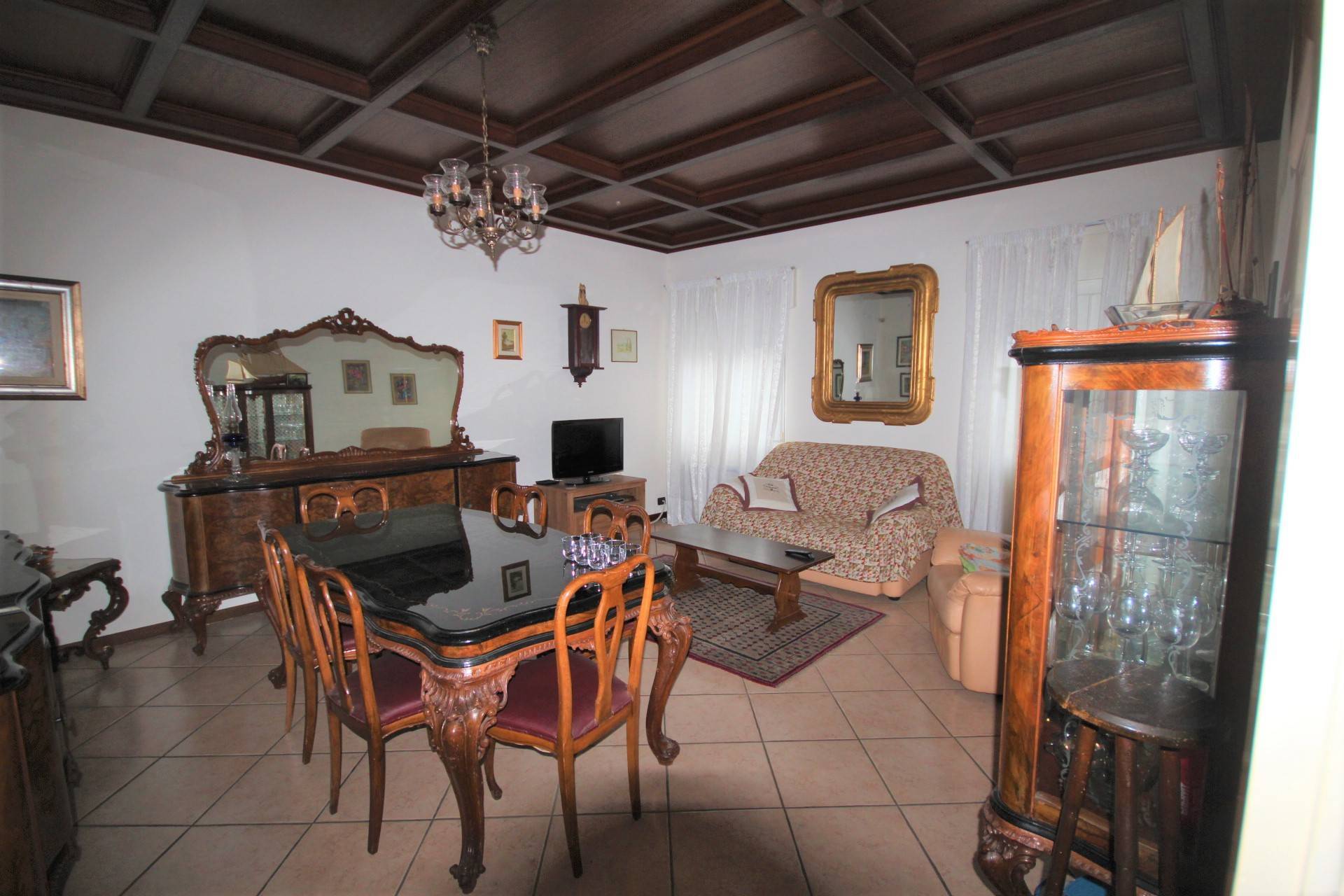 Casa in vendita a Verbania, Suna