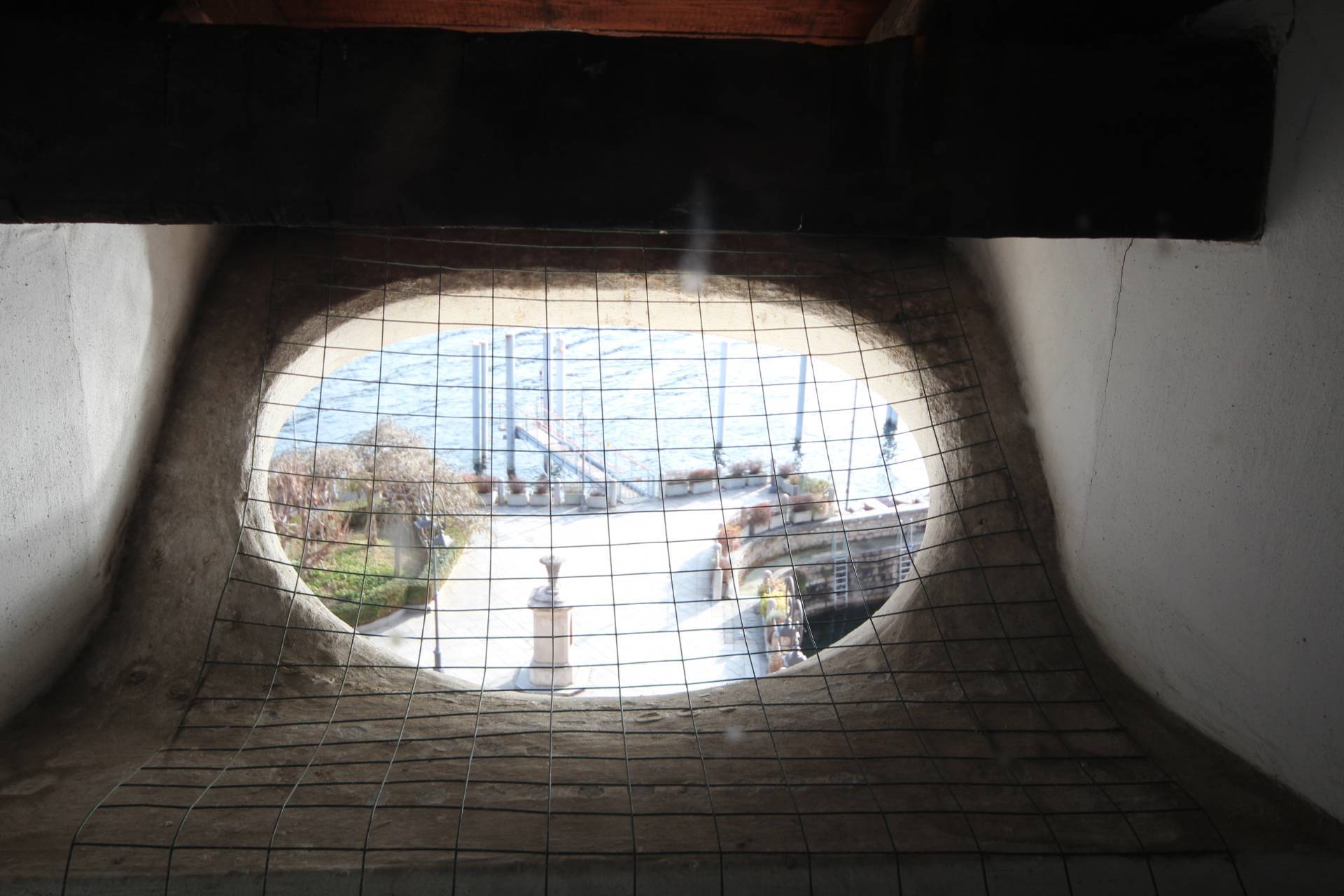 appartamento trilocale in vendita a Cannobio