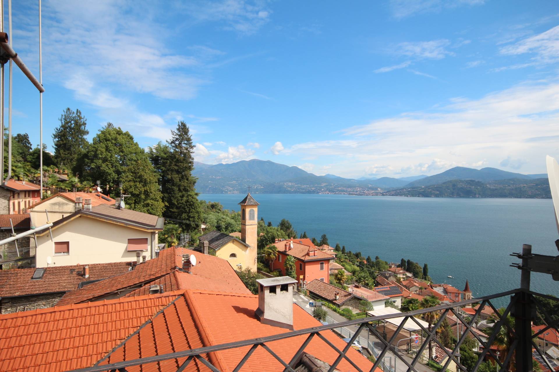 Villa in vendita a Oggebbio, Camogno