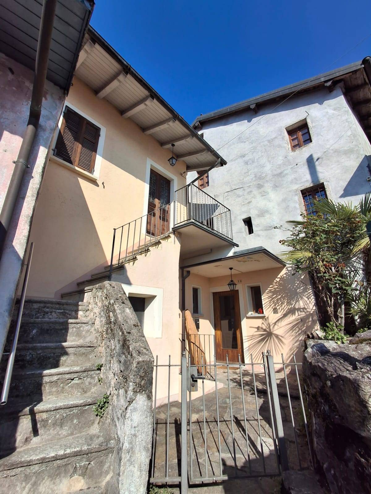 Rustico in vendita a Cannero Riviera