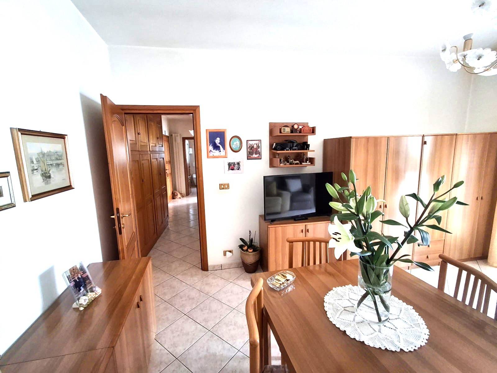 appartamento trilocale in vendita a Cannobio, S.Bartolomeo