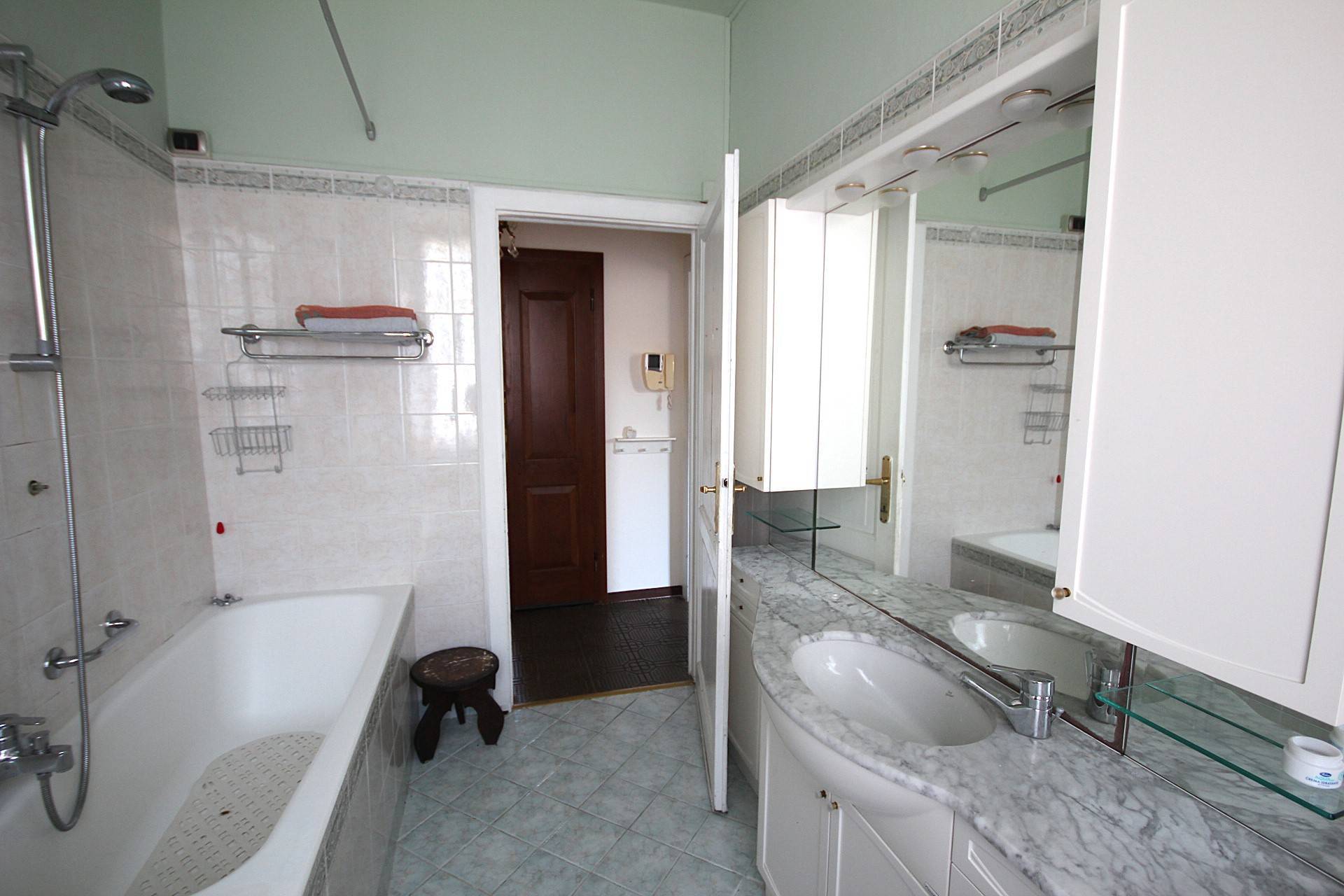 appartamento quadrilocale in vendita a Cannobio