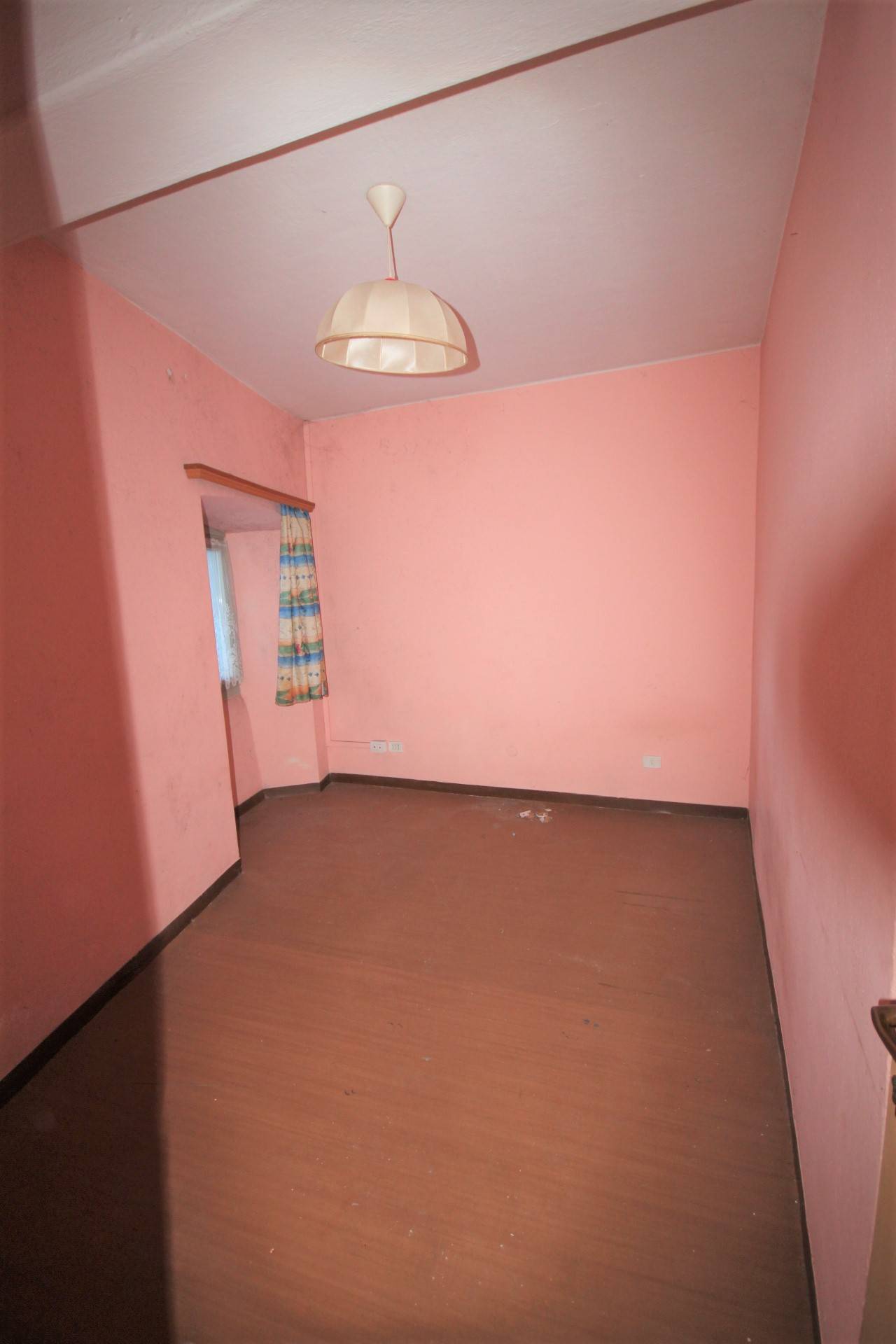 Casa in vendita a Cannobio, Traffiume