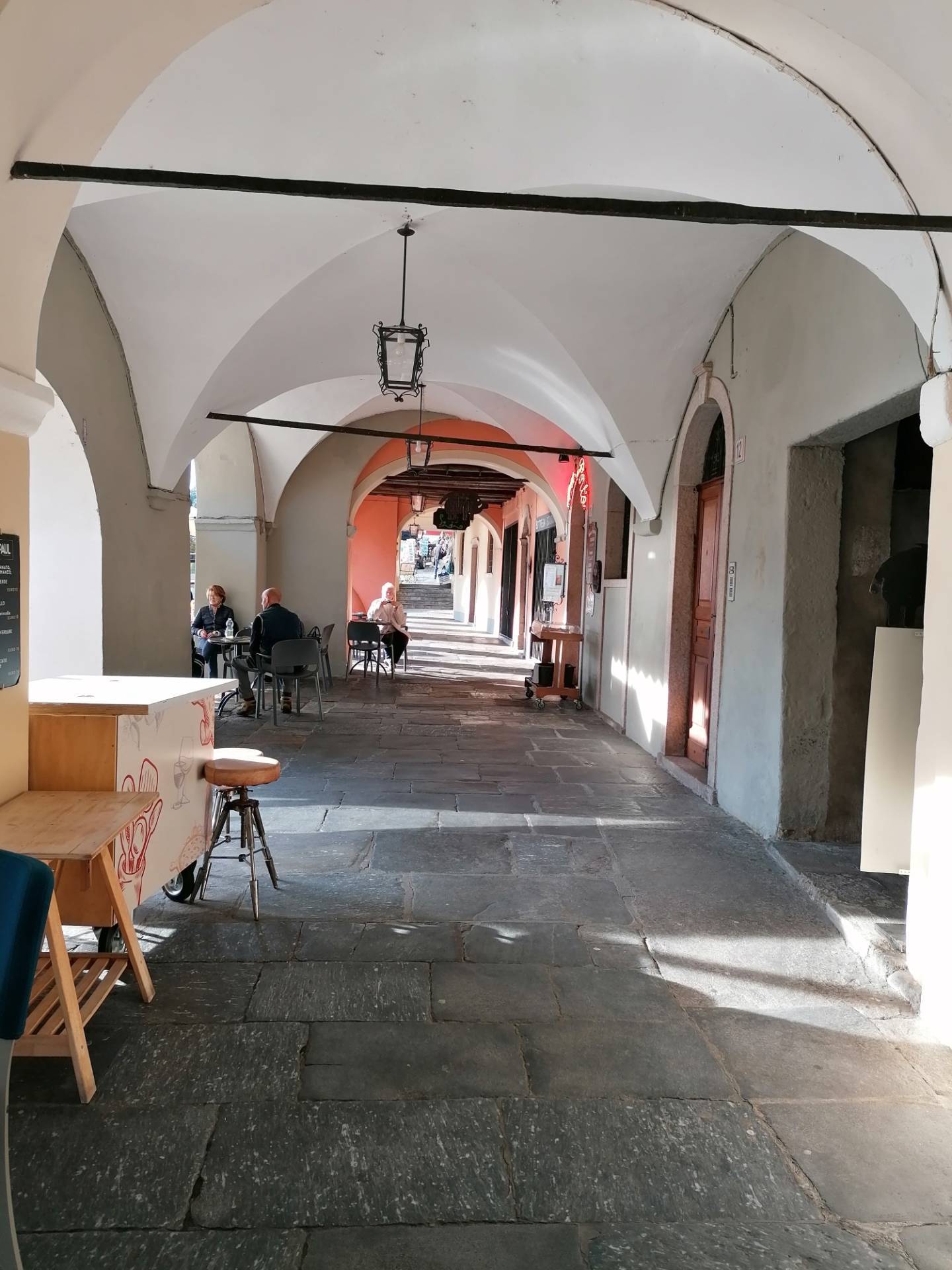 appartamento trilocale in vendita a Cannobio