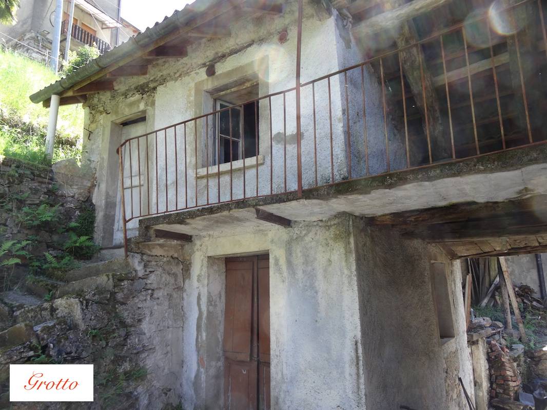 Casa in vendita a Gurro