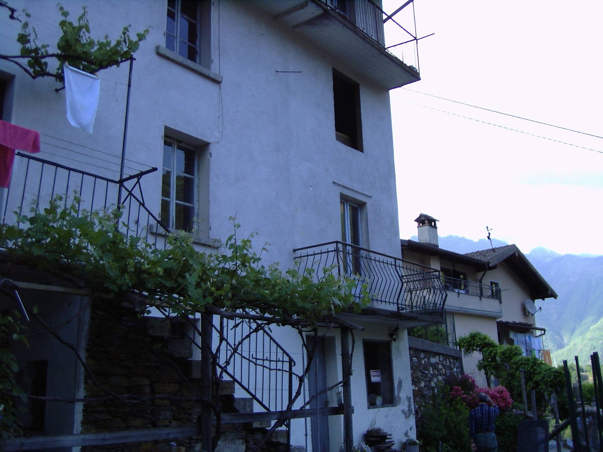 Casa in vendita a Gurro