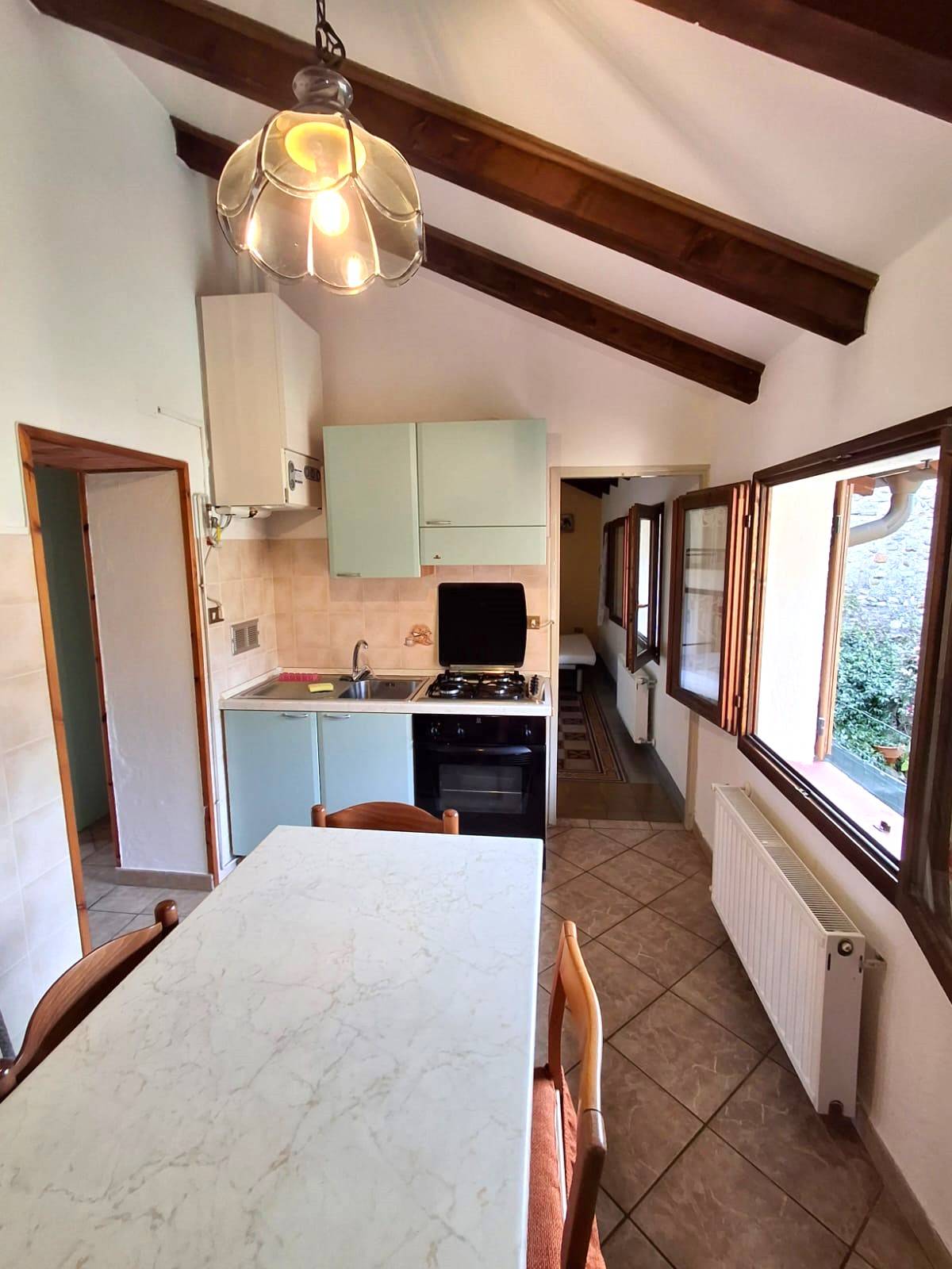 appartamento trilocale in vendita a Cannobio