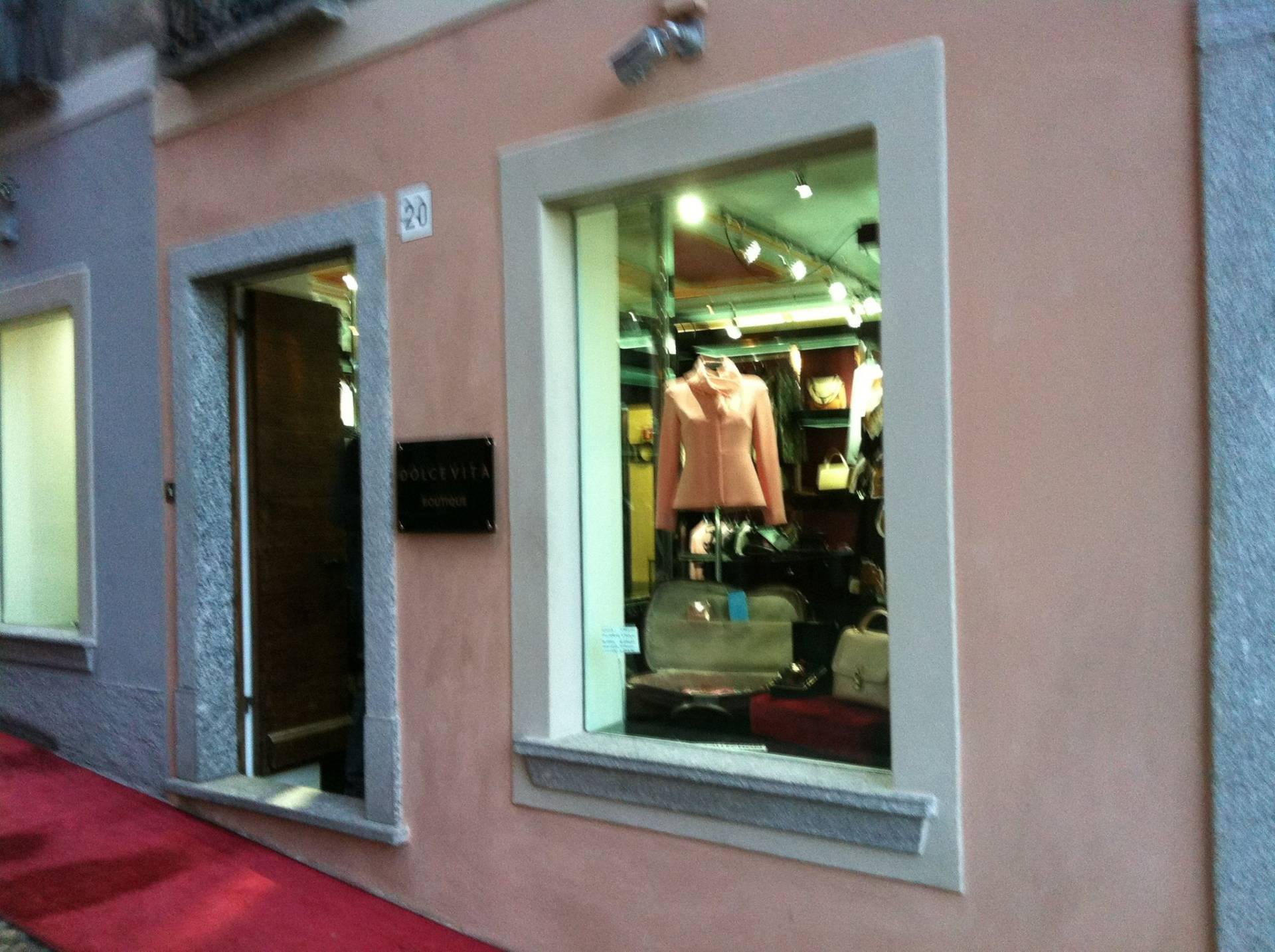 Attivit commerciale / Garage in vendita a Cannobio