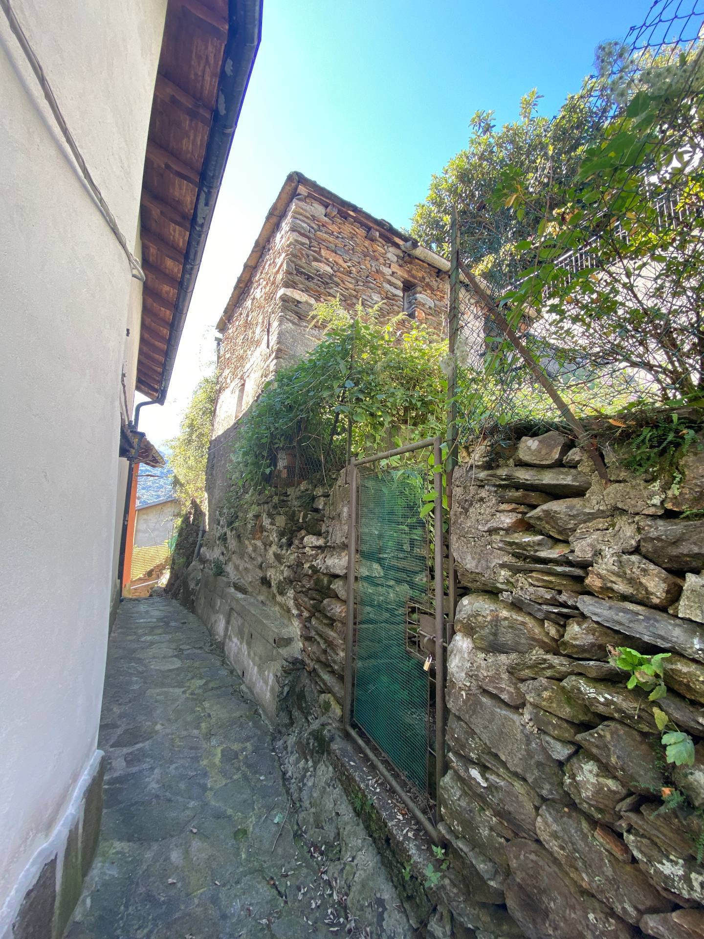 Rustico in vendita a Valle Cannobina