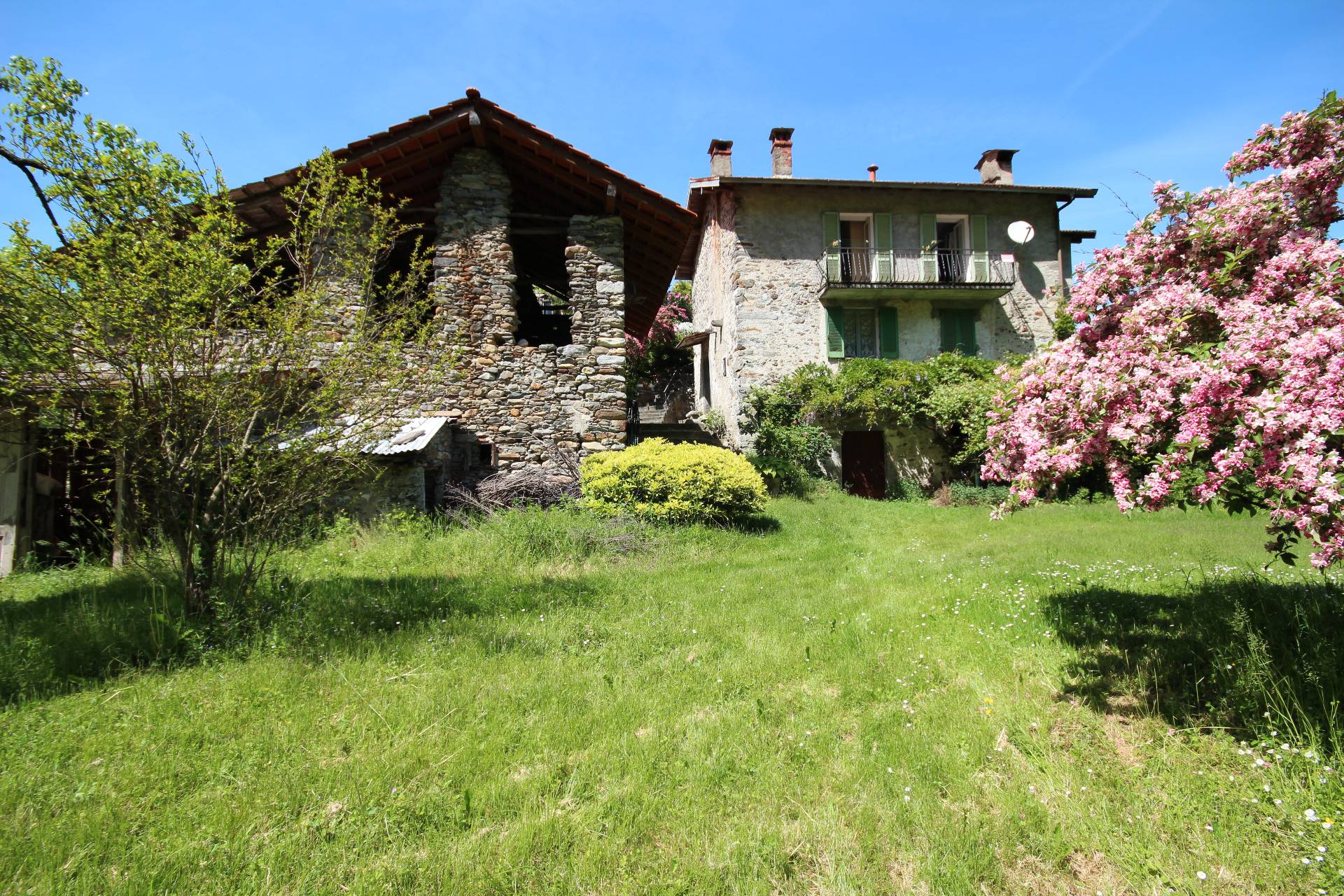 Casa in vendita a Cannobio, Traffiume
