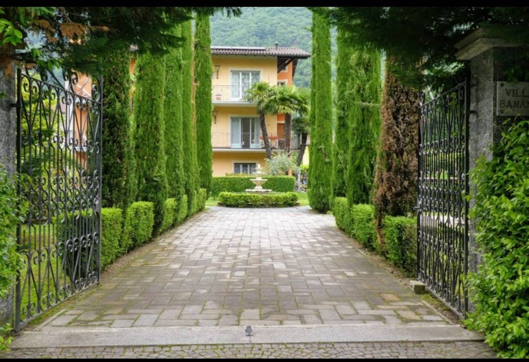 appartamento trilocale in vendita a Cannobio