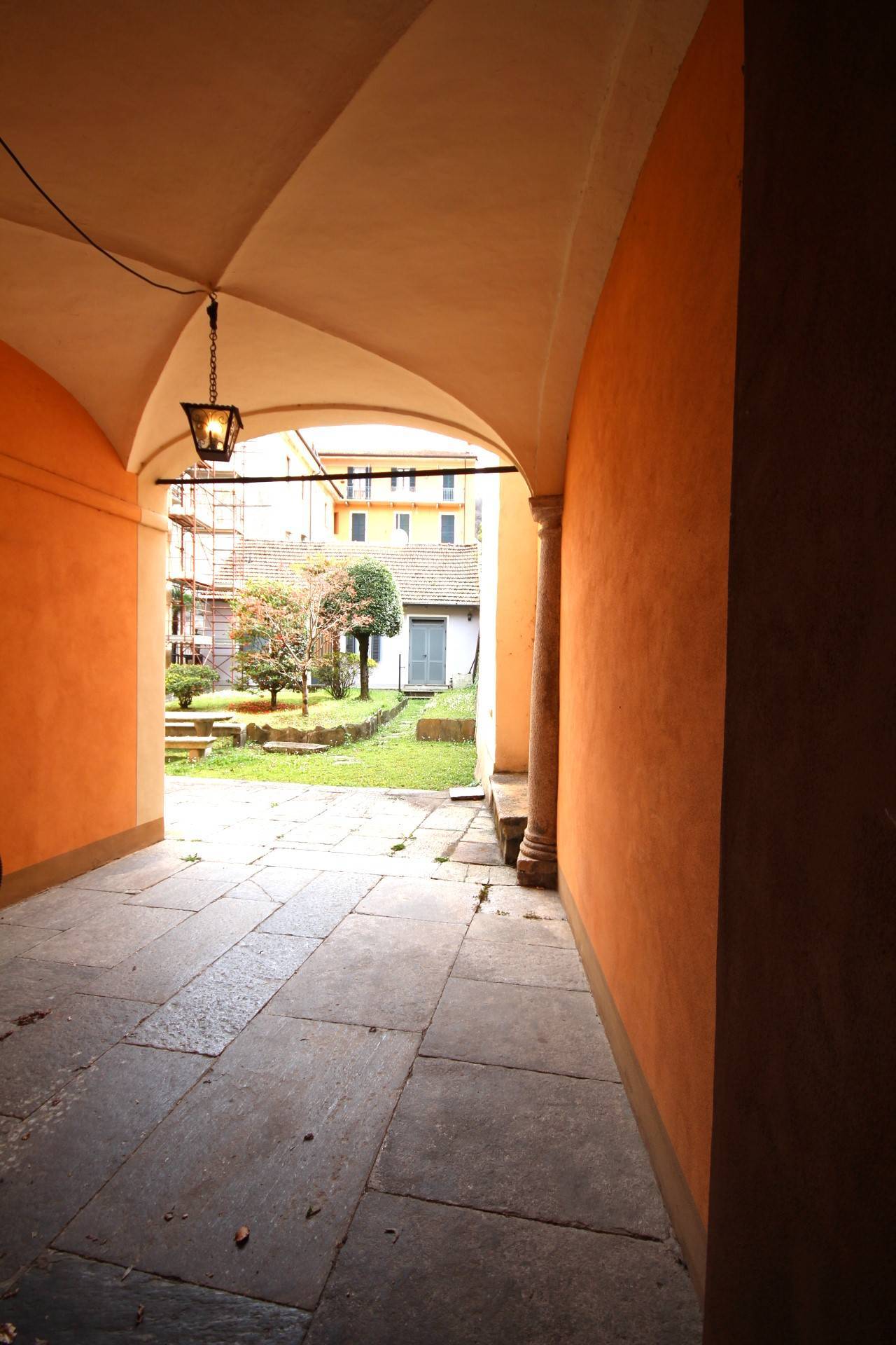 appartamento quadrilocale in vendita a Cannobio