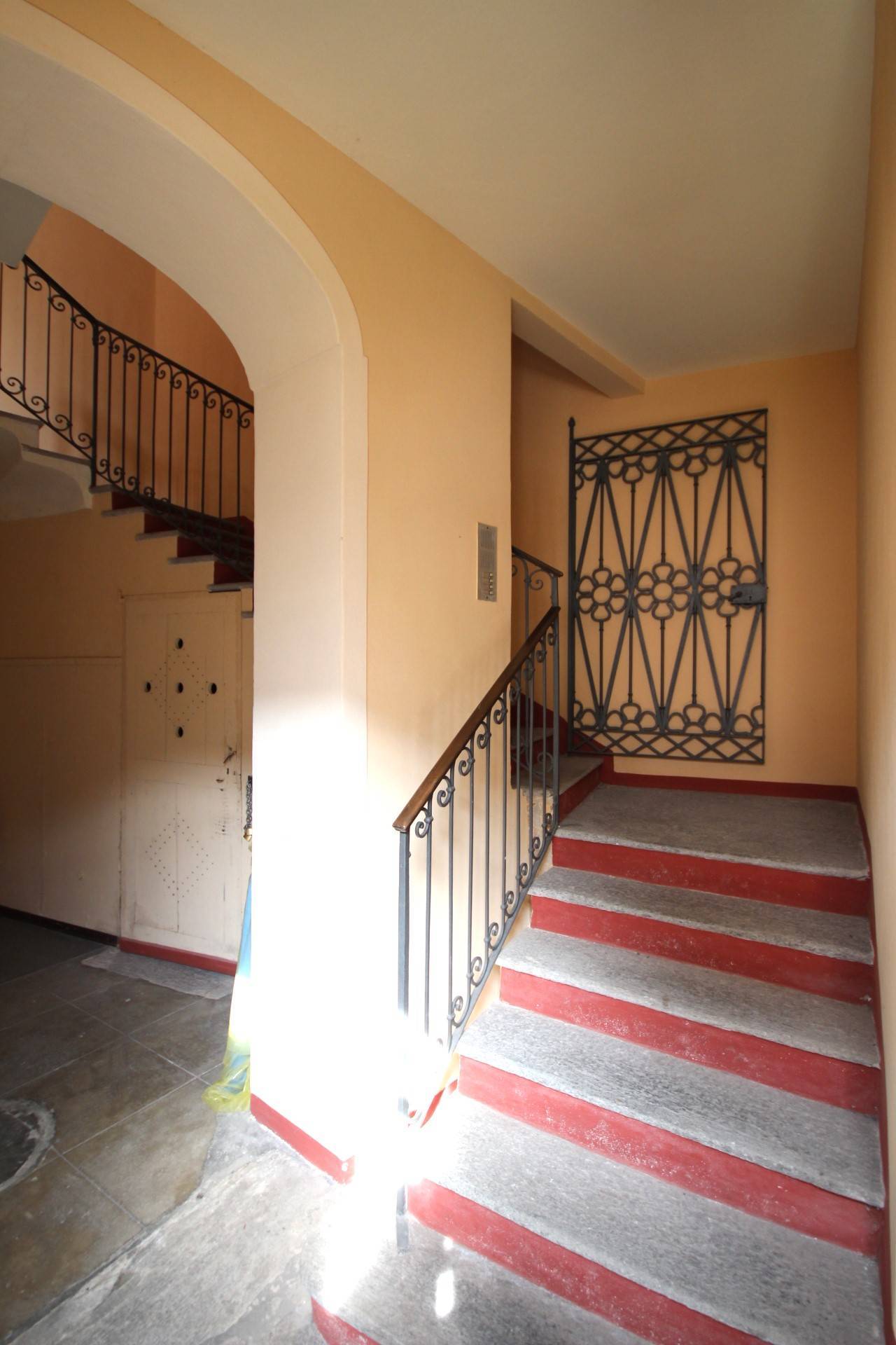 appartamento quadrilocale in vendita a Cannobio