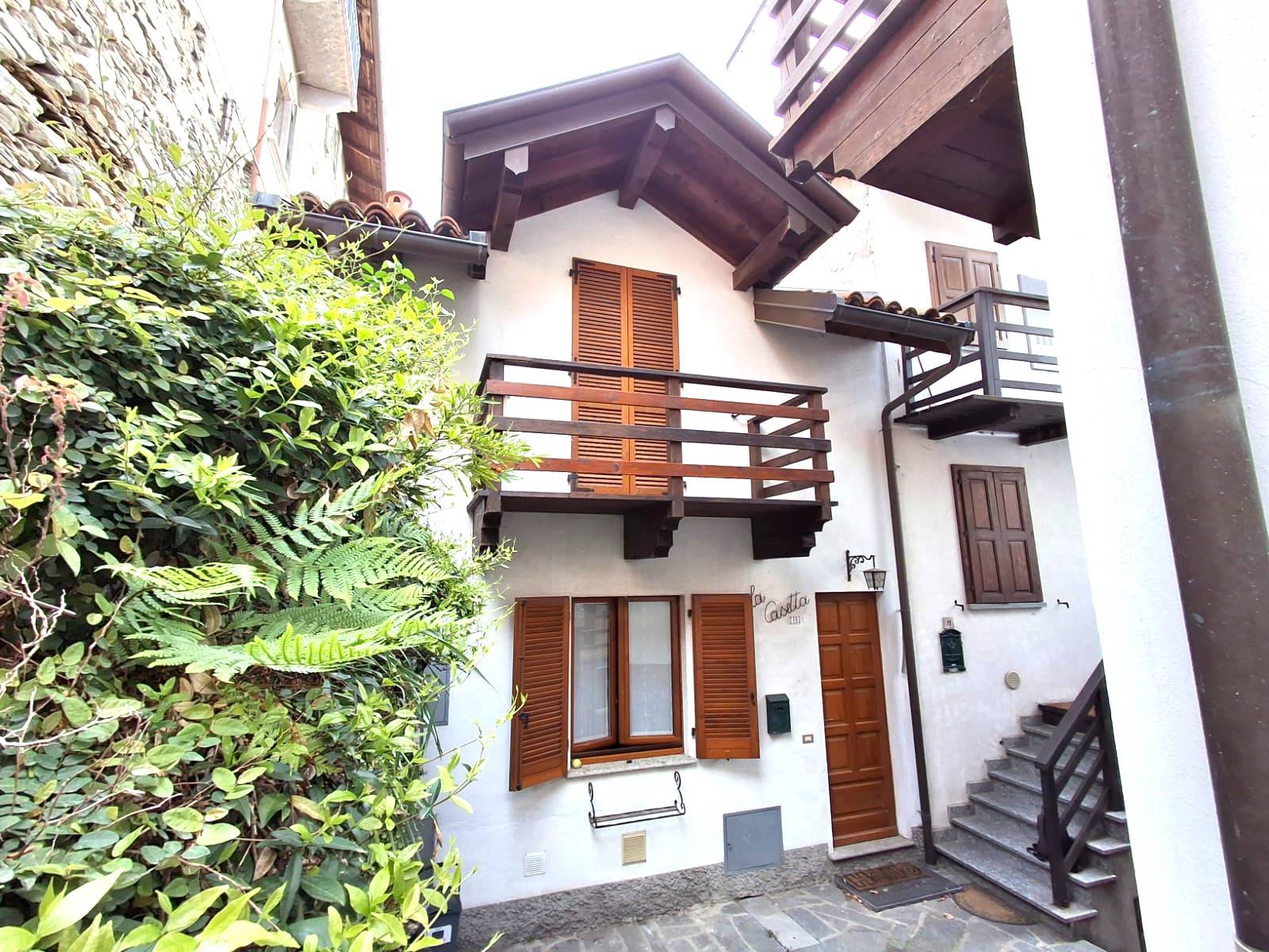 Casa in vendita a Ghiffa, Frino