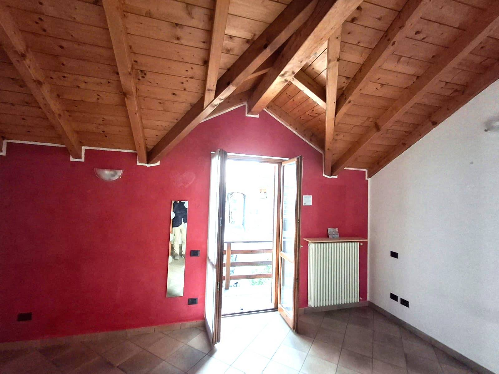 Casa in vendita a Ghiffa, Frino