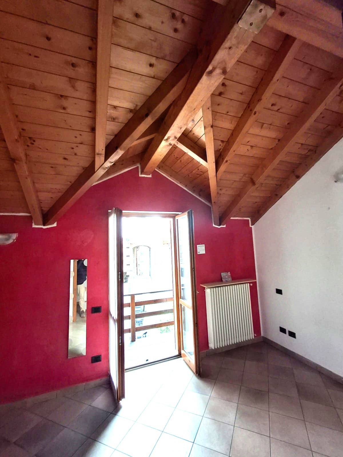 Casa in vendita a Ghiffa, Frino