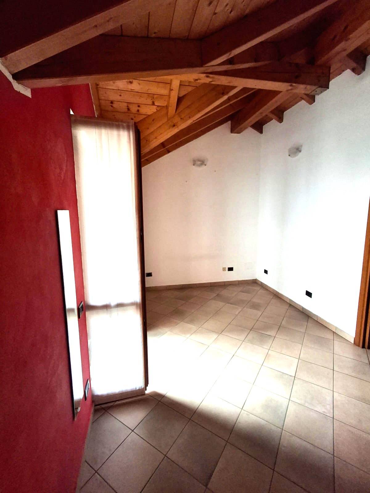 Casa in vendita a Ghiffa, Frino