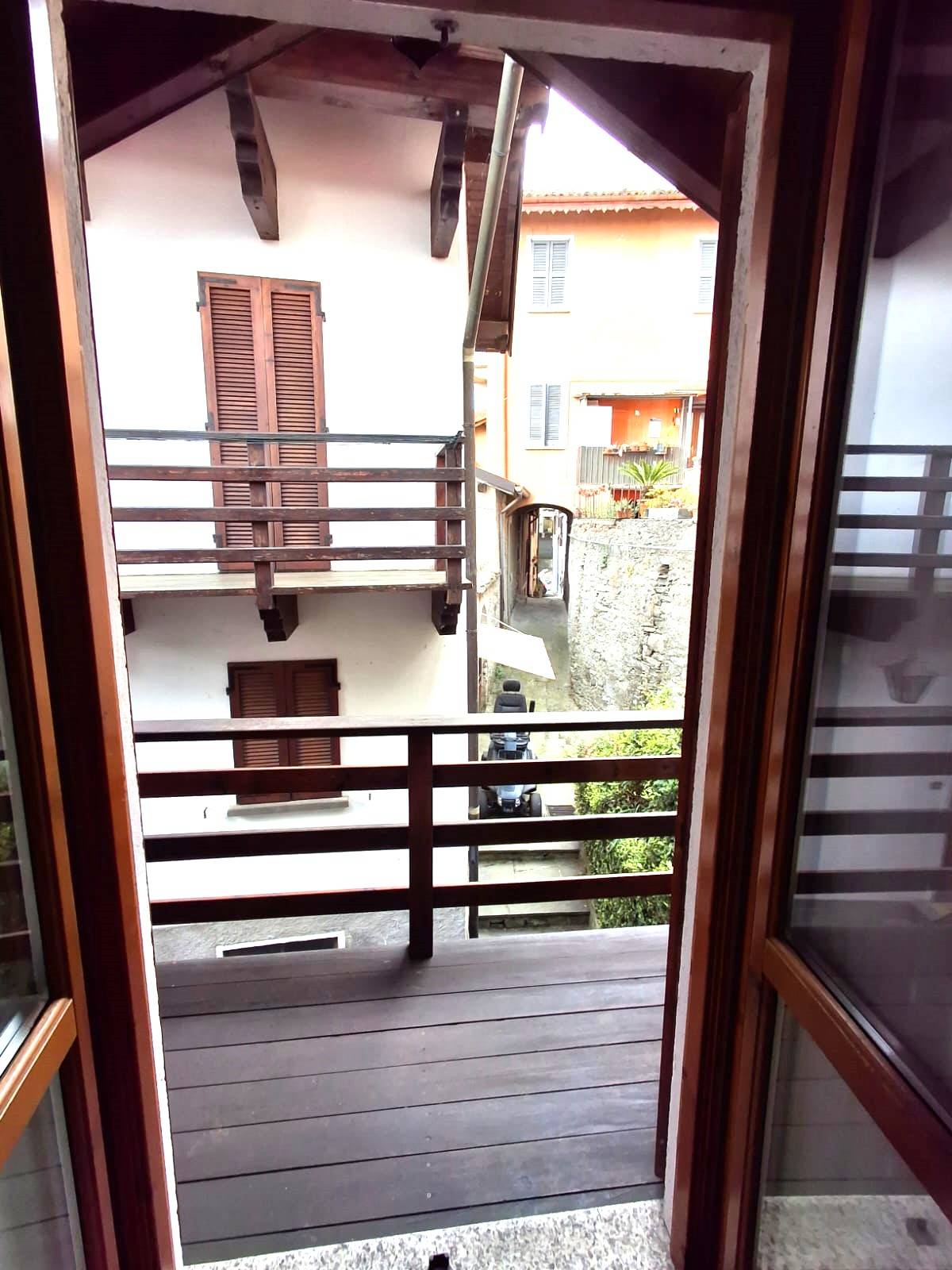 Casa in vendita a Ghiffa, Frino