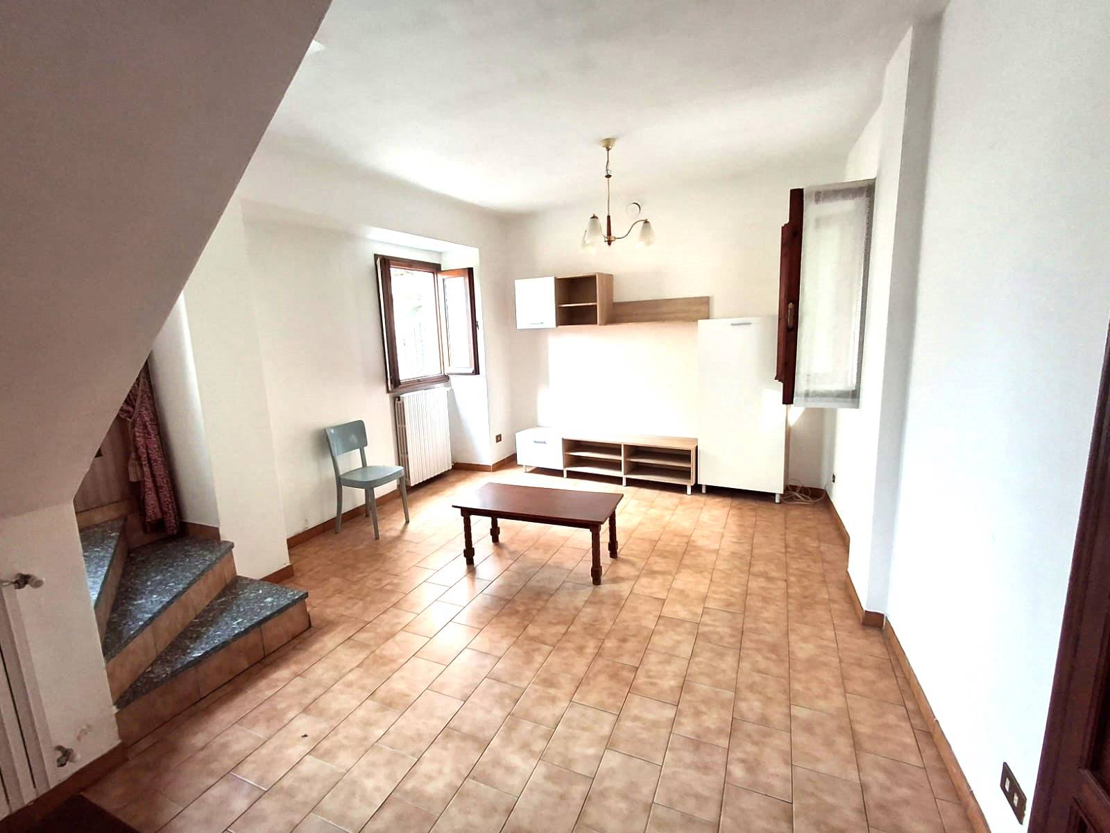Casa in vendita a Ghiffa, Frino