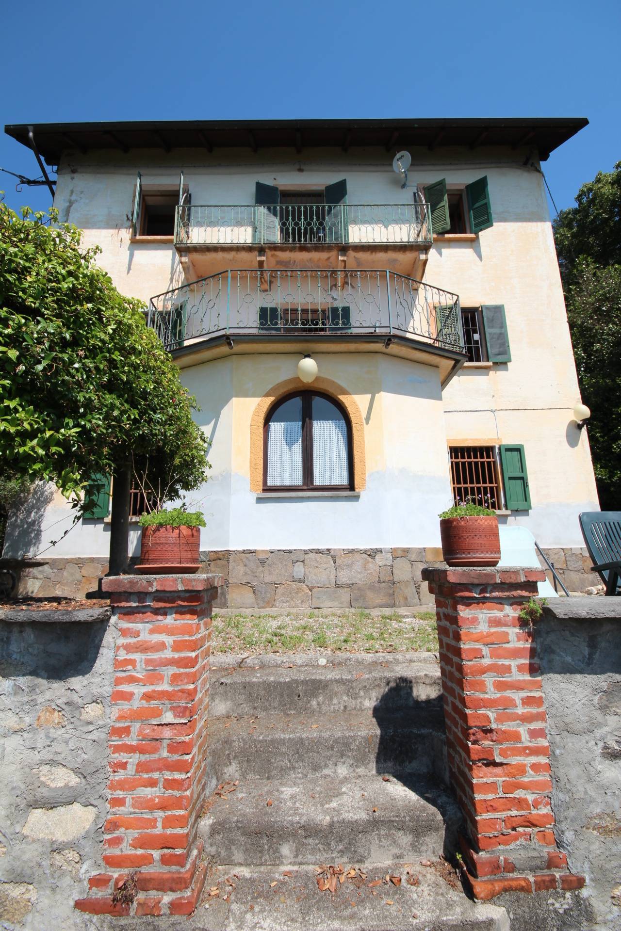 Villa in vendita a Cannero Riviera