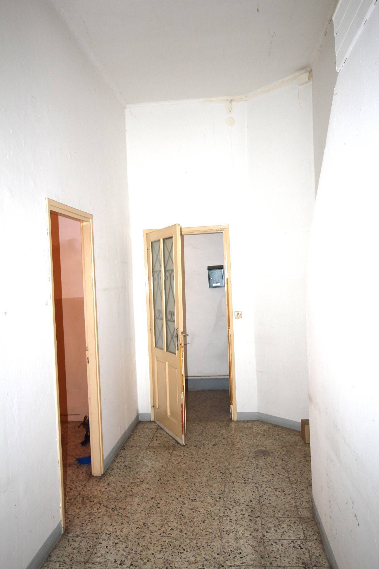 appartamento trilocale in vendita a Cannobio