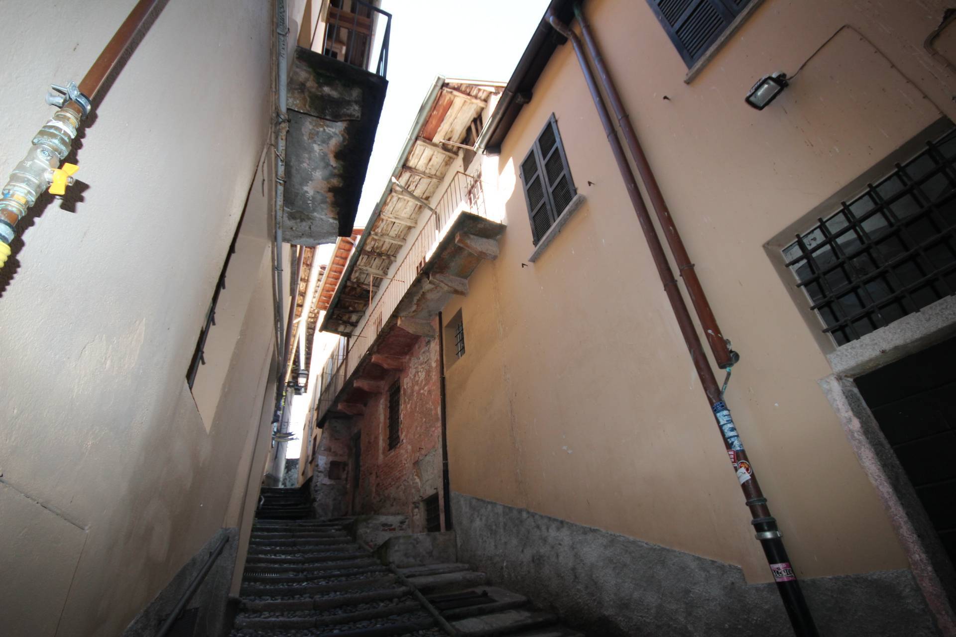 Casa in vendita a Cannobio