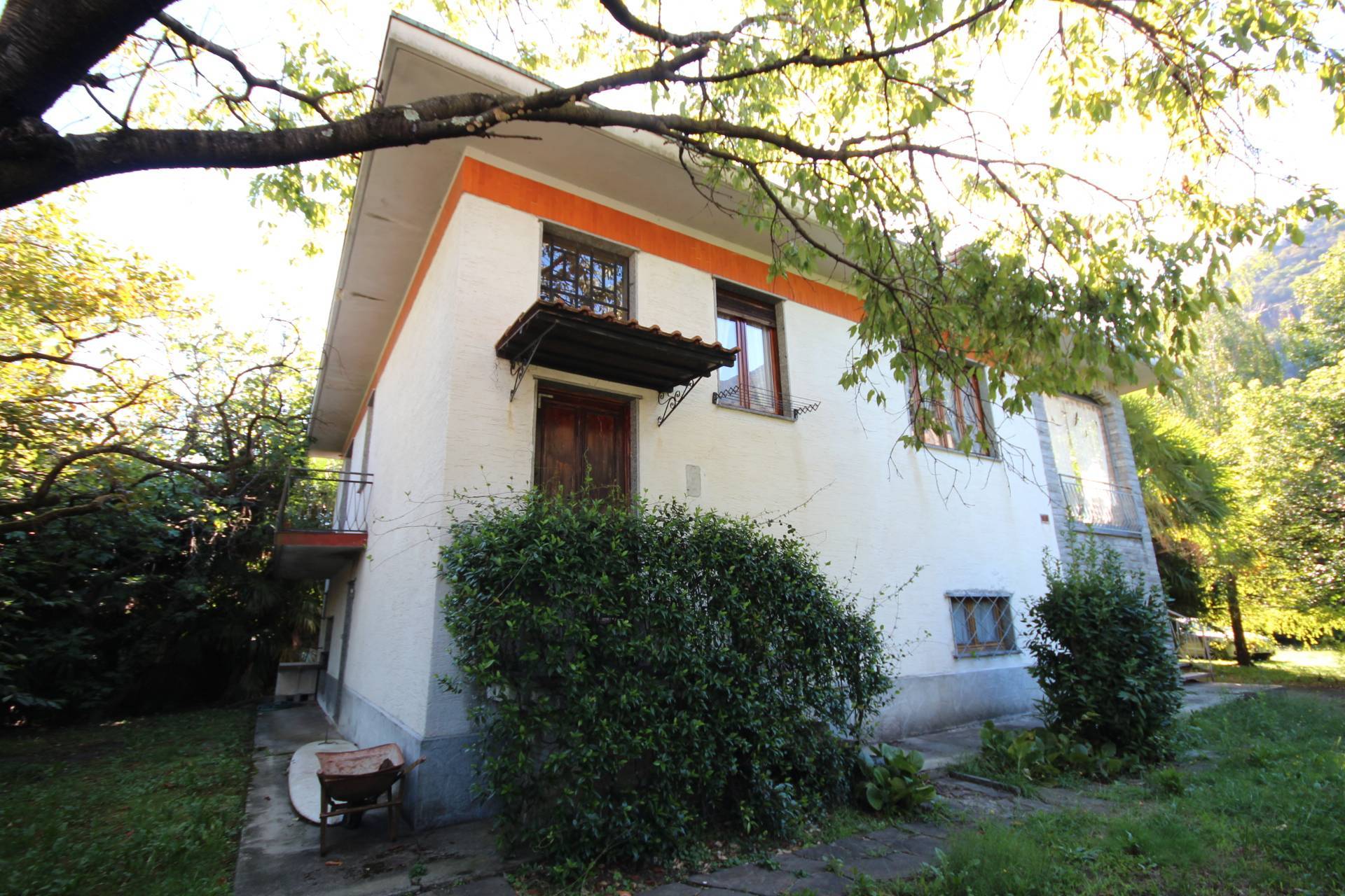 Casa in vendita a Cannobio