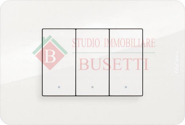 Villa Unifamigliare in vendita a Gorla Minore