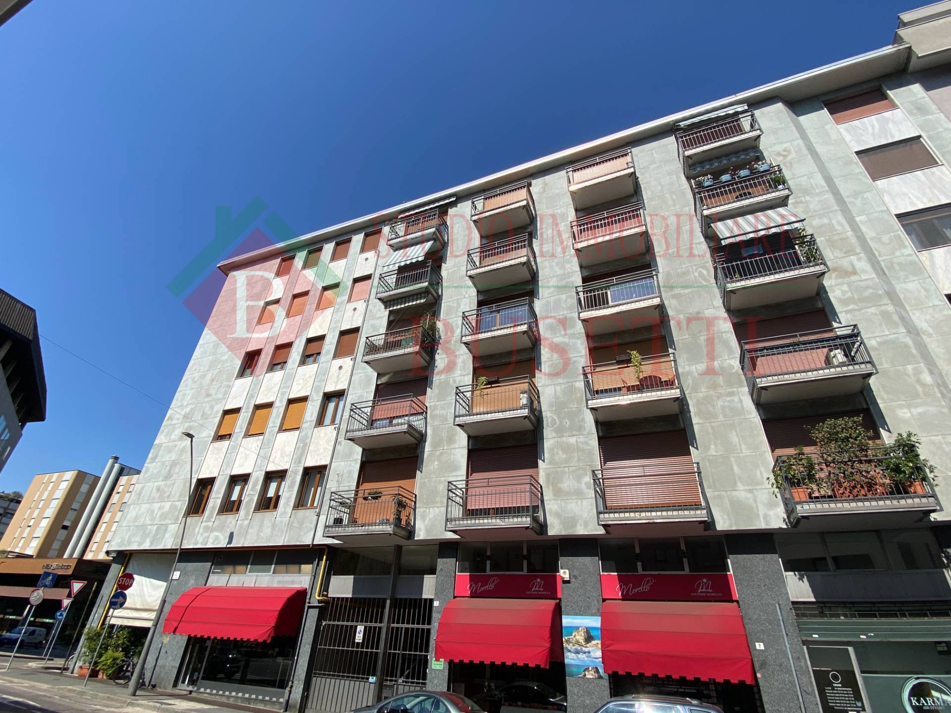 Appartamento in vendita a Legnano, Centro