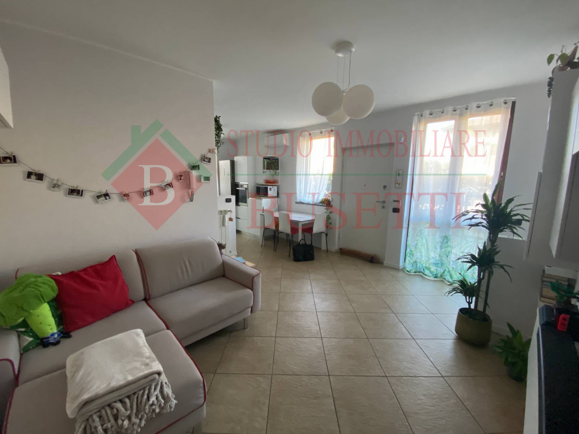 Villetta a schiera in vendita a Dairago, Semi-Centro