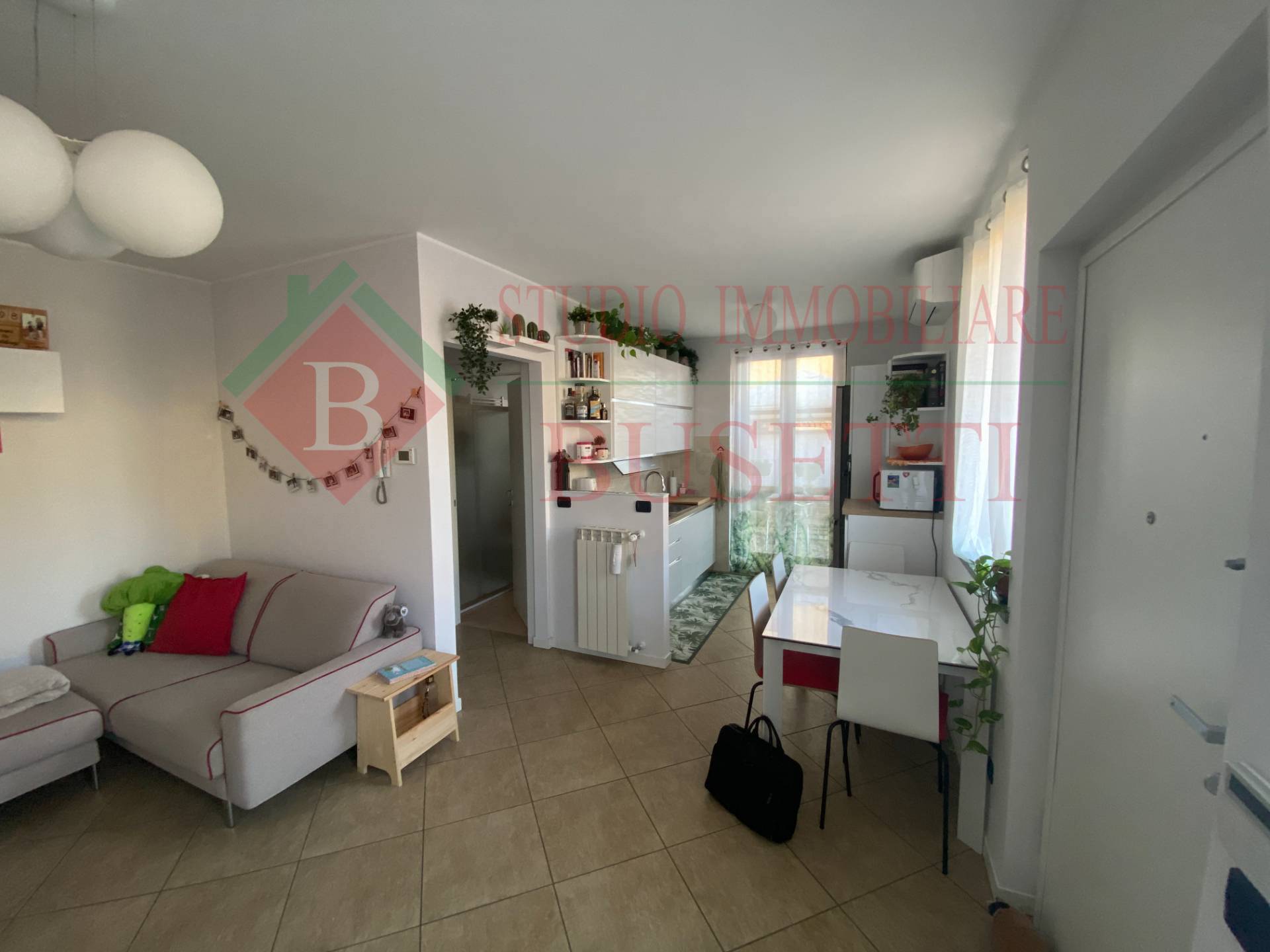 Villetta a schiera in vendita a Dairago, Semi-Centro