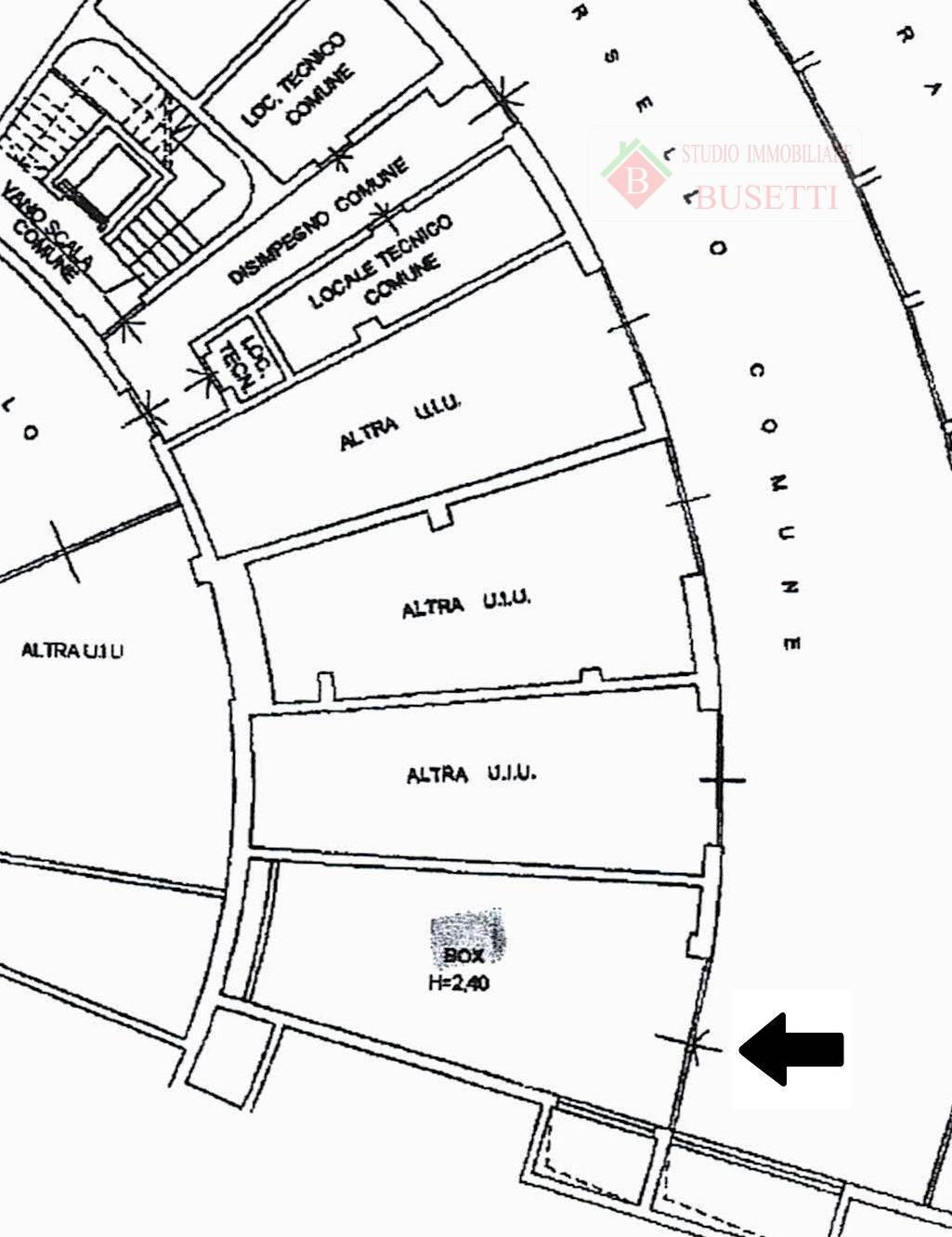 Box o garage in vendita a Legnano, Centro