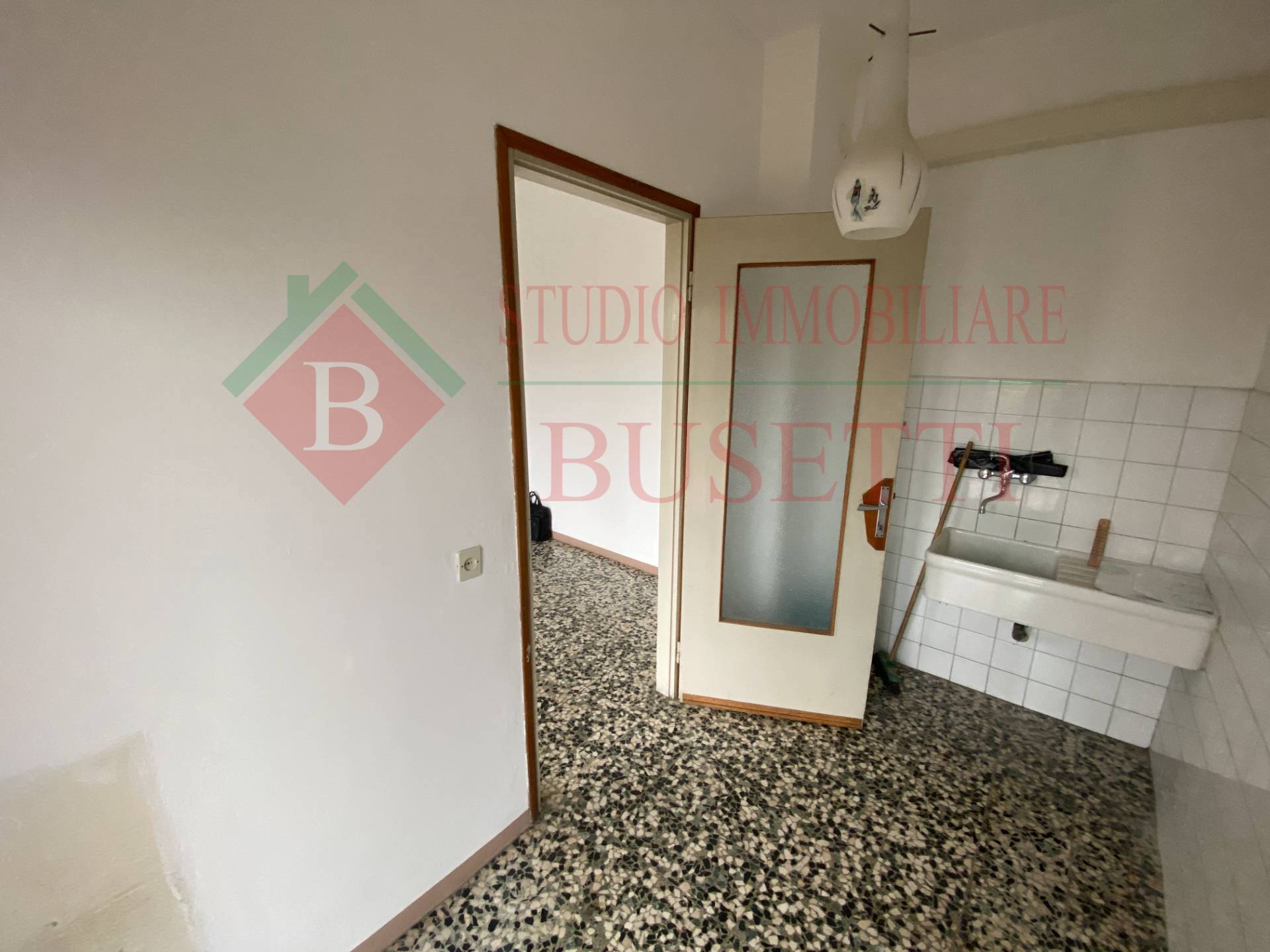 Appartamento in vendita a Biandronno