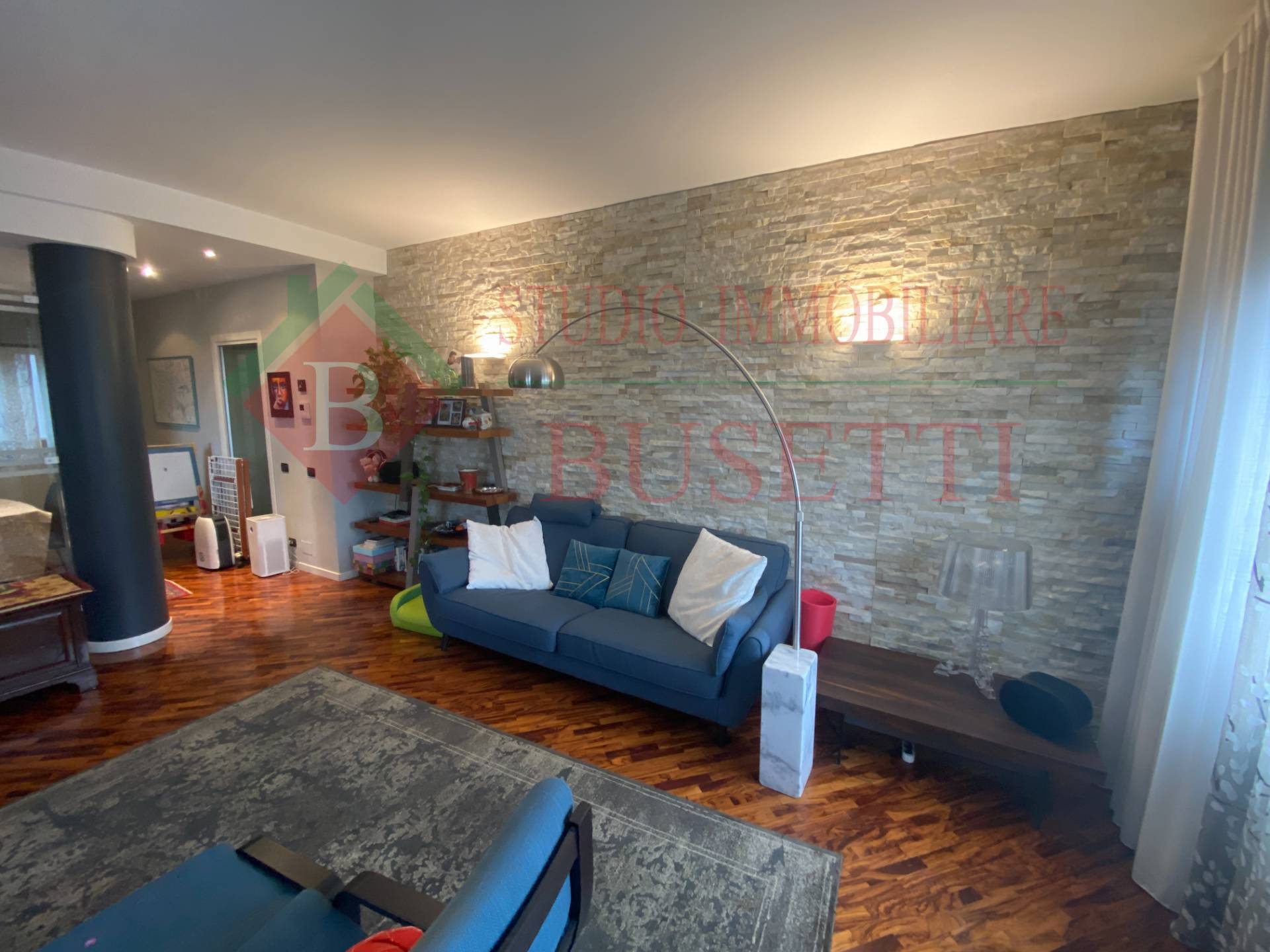 Appartamento in vendita a Legnano, Oltrestazione