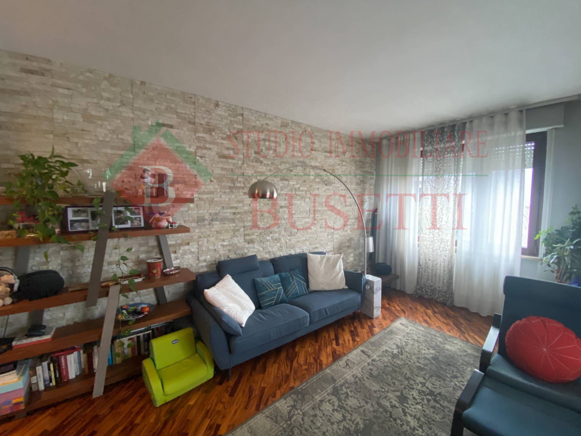 Appartamento in vendita a Legnano, Oltrestazione